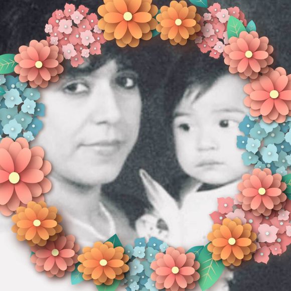 Meet your Posher, Dinora - Picture 1 of 1